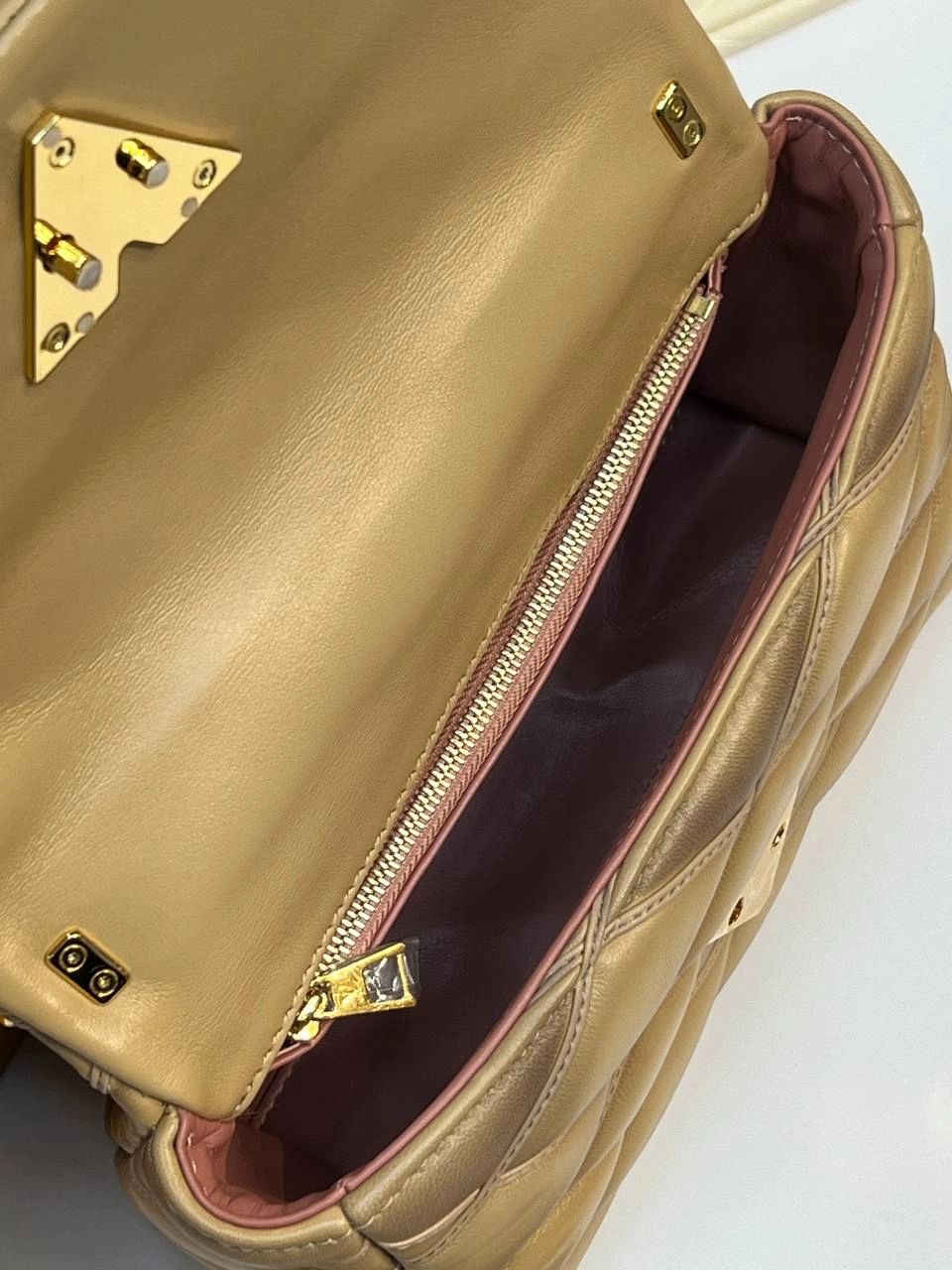 Louis Vuitton bag GO-14 MM Gold color - Image 4