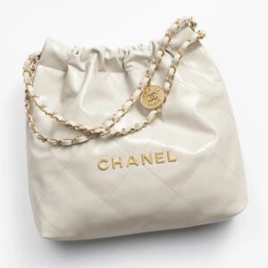 CHANEL 22 BAG SMALL white