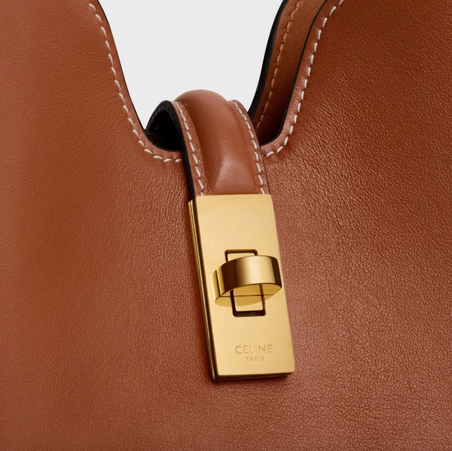 Celine SMALL CAMILLE 16 SOFT BAG IN SMOOTH CALFSKIN Tan - Image 5