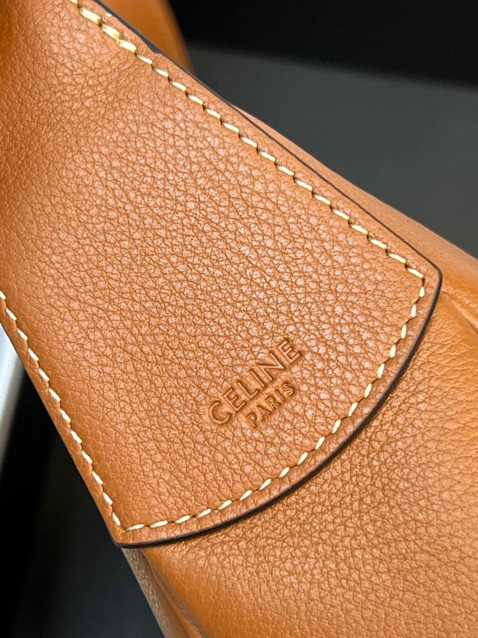 Celine HELOISE CUIR TRIOMPHE BAG IN SUPPLE CALFSKIN TAN - Image 8