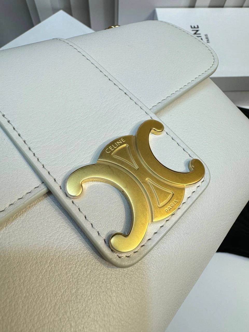 Celine medium VICTOIRE bag in supple calfskin white - Image 6