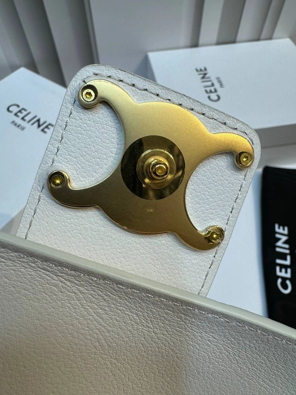 Celine medium VICTOIRE bag in supple calfskin white - Image 5