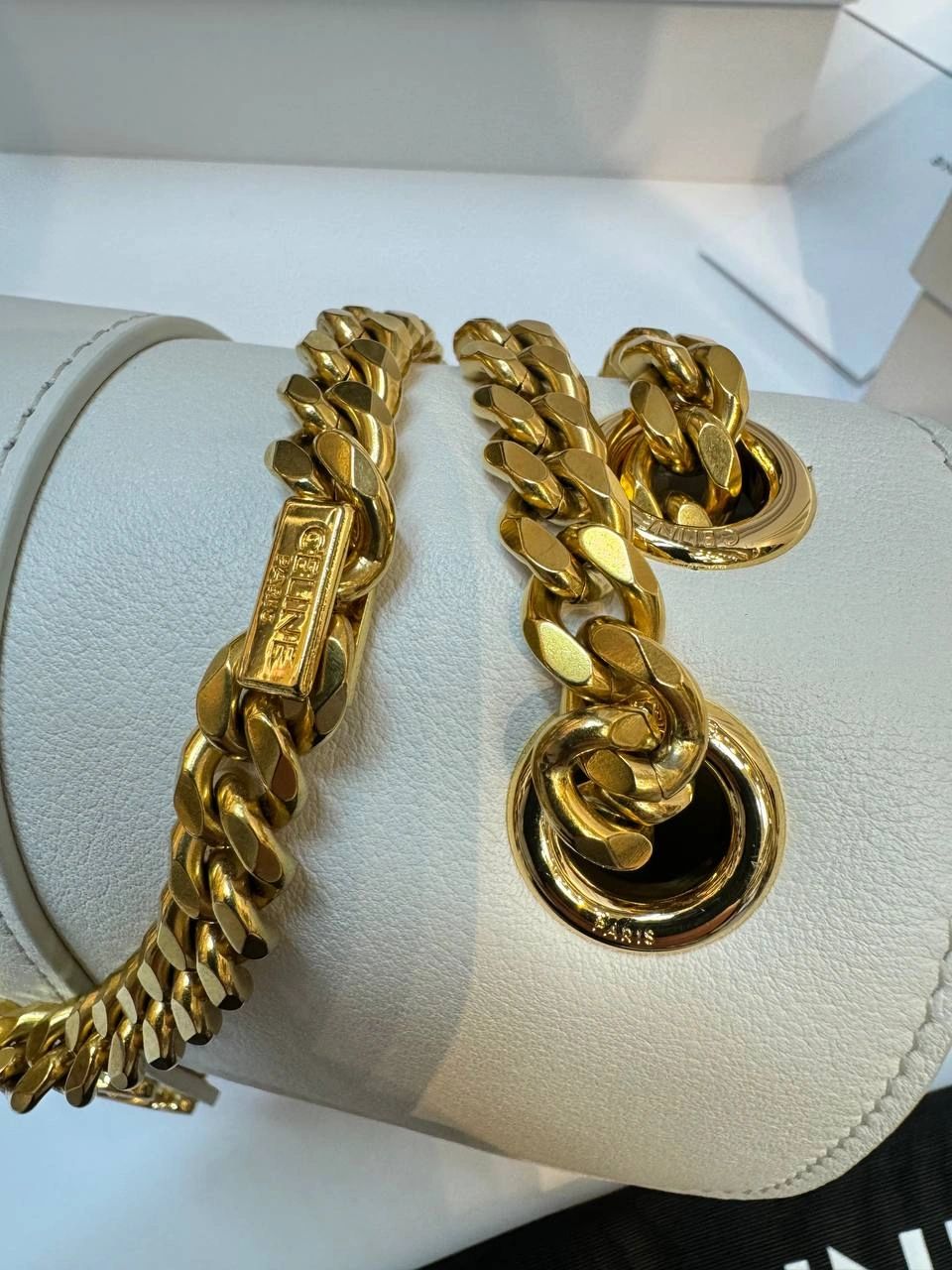 Celine medium VICTOIRE bag in supple calfskin white - Image 7