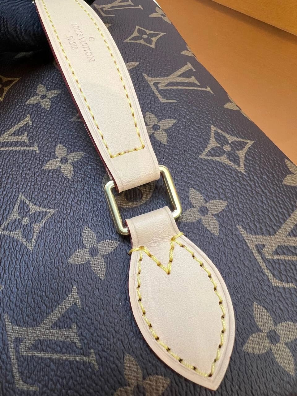 Louis Vuitton Nice Bb cosmetic bag - Image 8